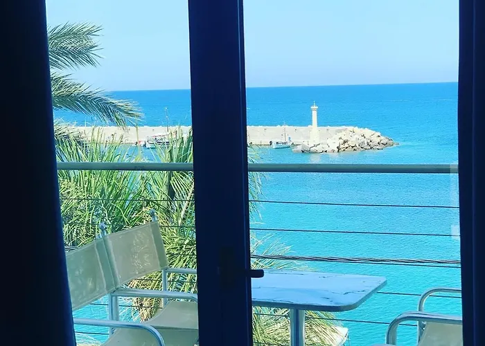 Apartahotel Kassavetis Center - & Hersonissos (Crete)