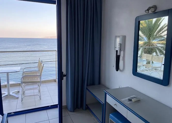 Kassavetis Center - & 3* Hersonissos (Crete)