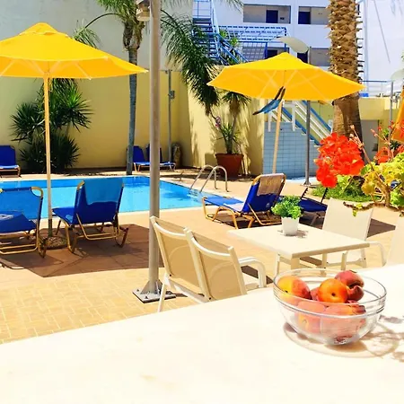 Kassavetis Center - & Aparthotel 3*