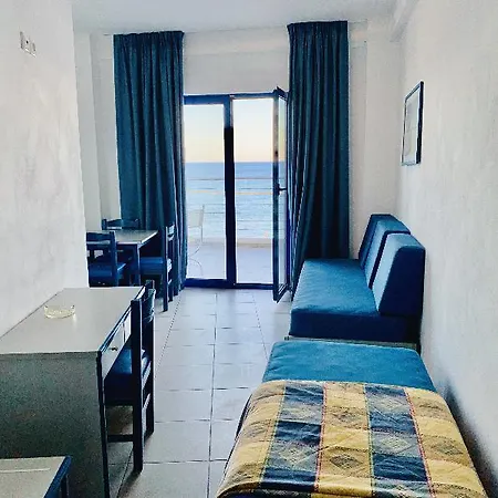 Kassavetis Center - & Aparthotel 3*
