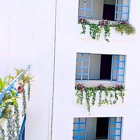 Kassavetis Center - & Aparthotel