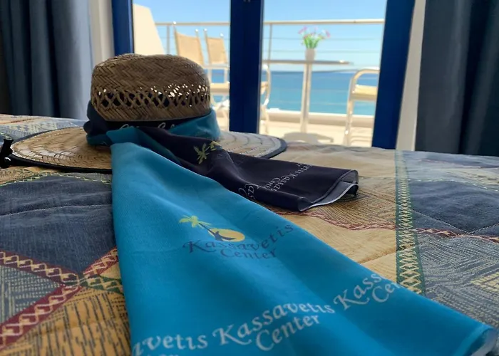 Kassavetis Center - & 3*