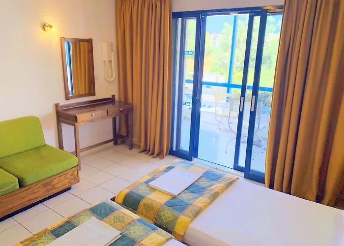 Aparthotel Kassavetis Center - & 3*