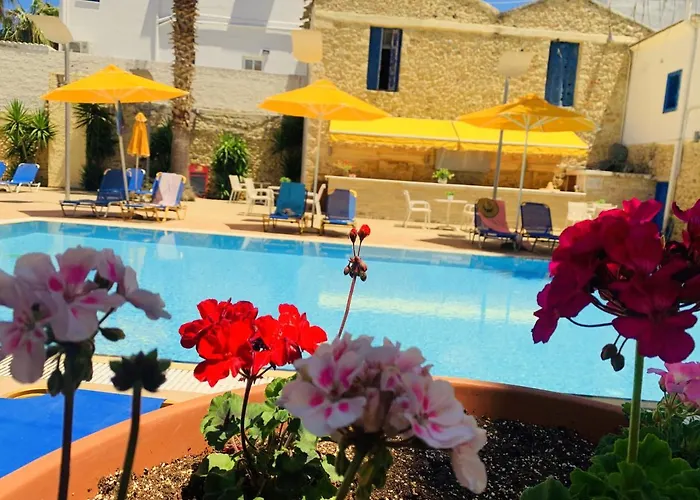 Kassavetis Center - & Aparthotel 3*