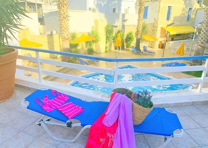 Aparthotel Kassavetis Center - & Hersonissos (Crete)