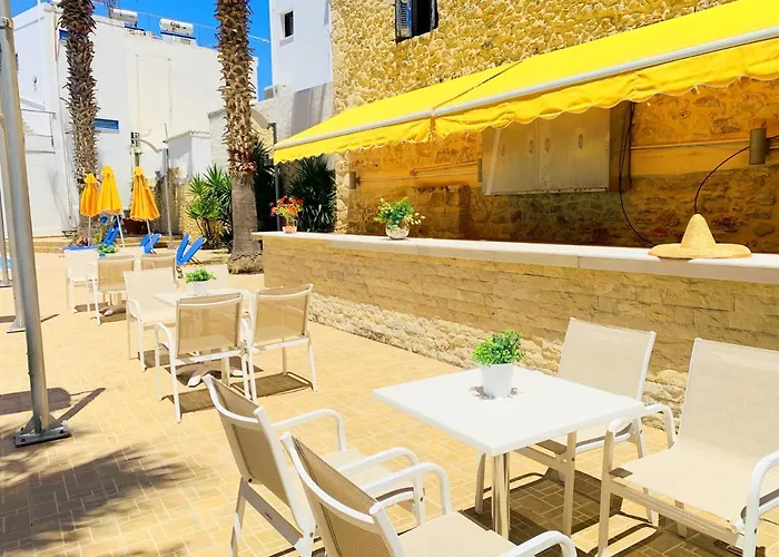 Kassavetis Center - & Aparthotel 3*