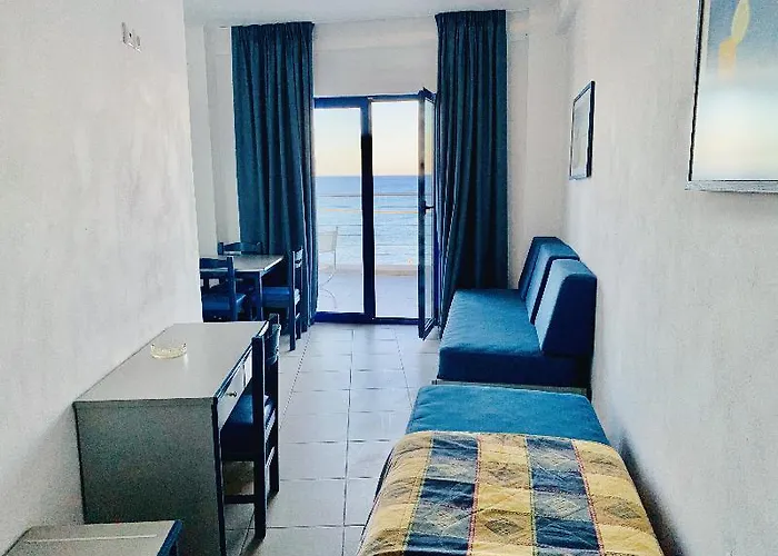 Kassavetis Center - & Aparthotel 3*