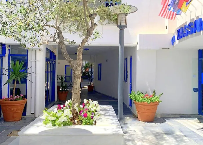 Kassavetis Center - & Aparthotel