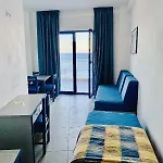 Kassavetis Center - & Aparthotel 3*