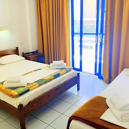 Apartahotel Kassavetis Center - &