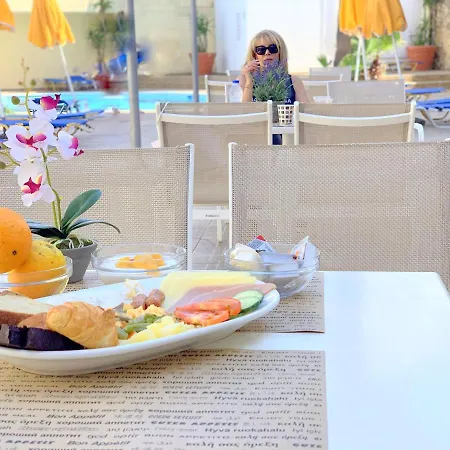 Kassavetis Center - & Hersonissos (Crete)