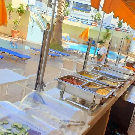 Apartahotel Kassavetis Center - &