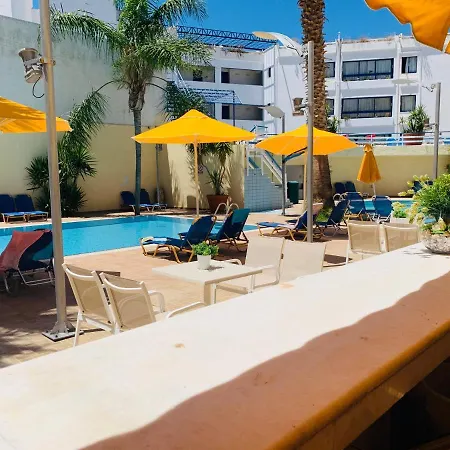 Apartahotel Kassavetis Center - & 3*