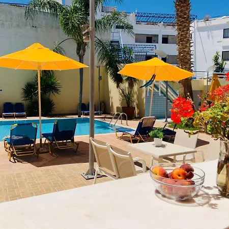 Kassavetis Center - & Aparthotel