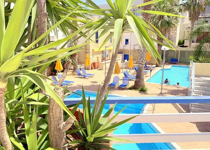 Kassavetis Center - & הרסוניסוס